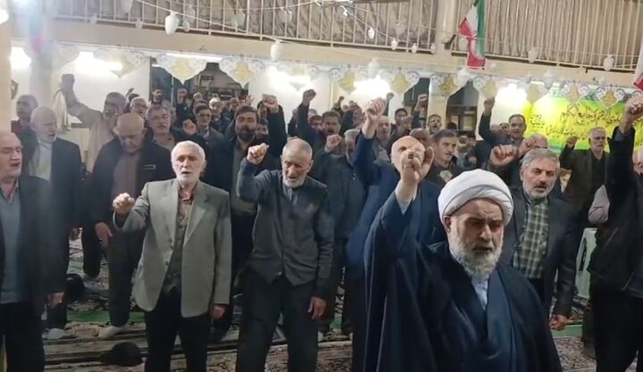 طنین ندای الله اکبر نمازگزاران مسجد جامع پل سفید