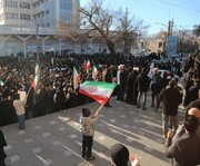 اجتماع خودجوش مردم کرمانشاه در سوگ رهبرانقلاب