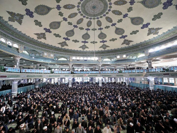 تجمع مردم شهرکرد در پی به شهادت رساندن رهبر معظم انقلاب اسلامی