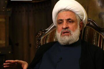شیخ نعیم قاسم: آزادسازی جنوب لبنان ثمره همبستگی ارتش، مردم و مقاومت است/ سلاح مقاومت به زمین گذاشته نمی‌شود