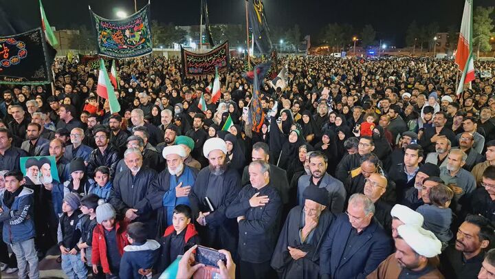 اجتماع بزرگ مردم سوگوار بیرجند