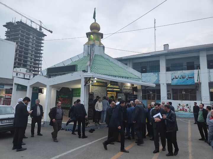 اسکان اضطراری هموطنان در امامزادگان و بقاع متبرکه مازندران آغاز شد