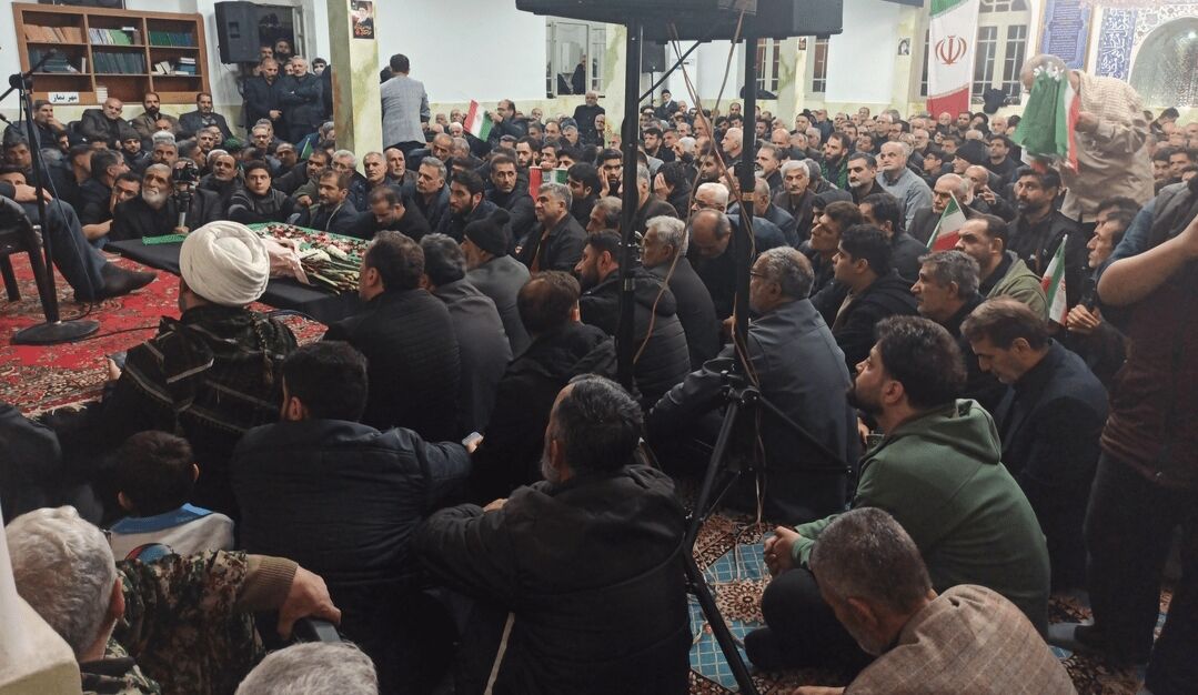 وداع مردم زیراب با پیکر پاسدار سرهنگ شهید محمدمهدی باقری