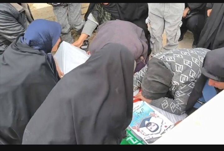 پیکر مطهر شهید جمشید غلامی در دهگلان به خاک سپرده شد
