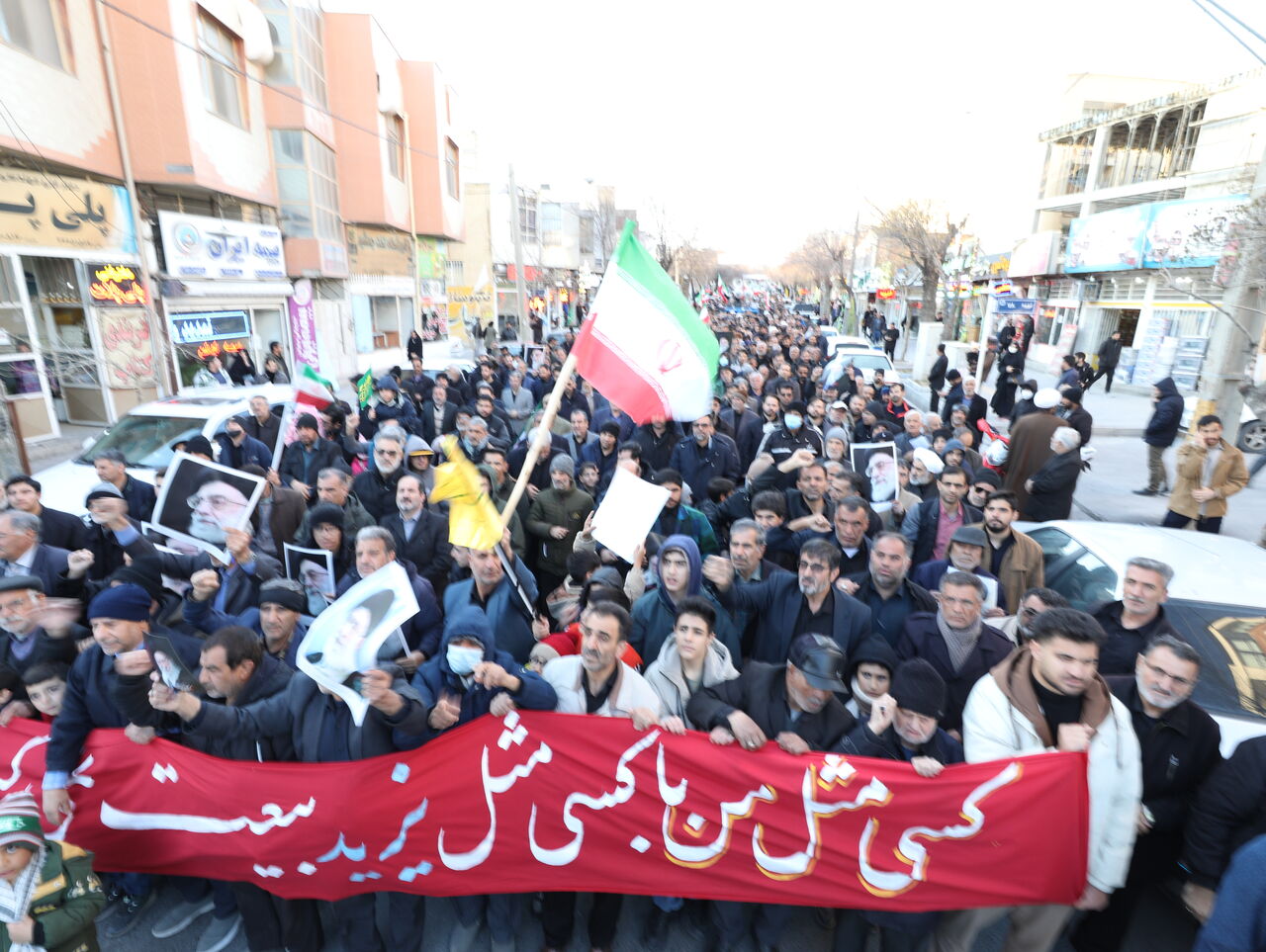 وحدت ملی، خط دفاعی در برابر جنگ ترکیبی دشمن