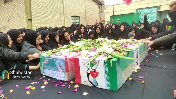 دخترهای طفل معصوم ایران در «زنگ خون»