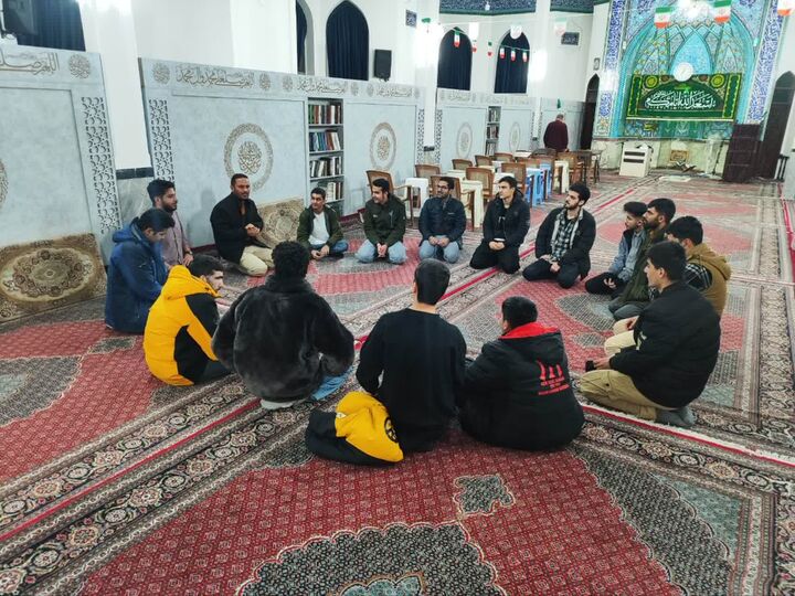 مساجد؛ سنگر جهاد تبیین، دعا و نیایش و آرامش‌بخشی در بحران‌های ملی