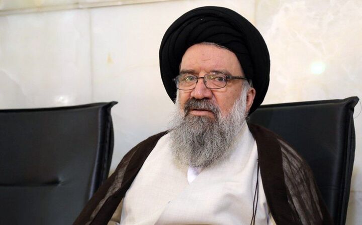 نماز جمعه تهران به امامت آیت الله خاتمی اقامه می‌شود