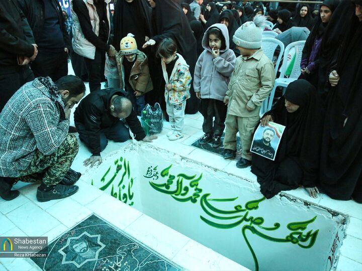 خداوند متعال این مردم را برای مقابله با حوادث مبعوث خواهد کرد