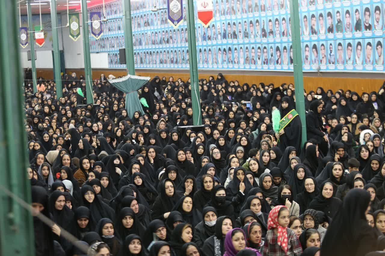 وداع مردم نکا با شهدای اقتدار ایران