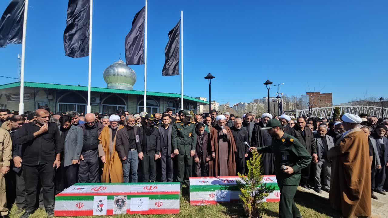 پیکر دو سرباز مدافع وطن در نکا تشییع شد