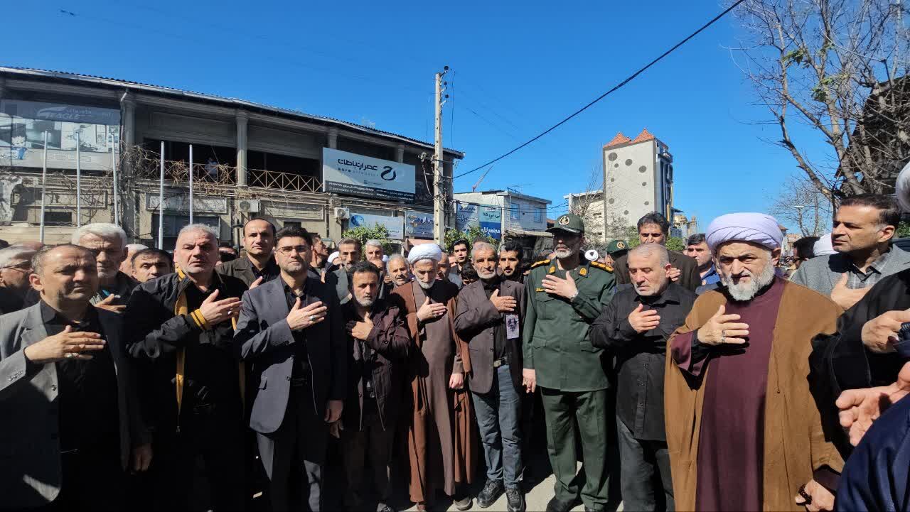 پیکر دو سرباز مدافع وطن در نکا تشییع شد