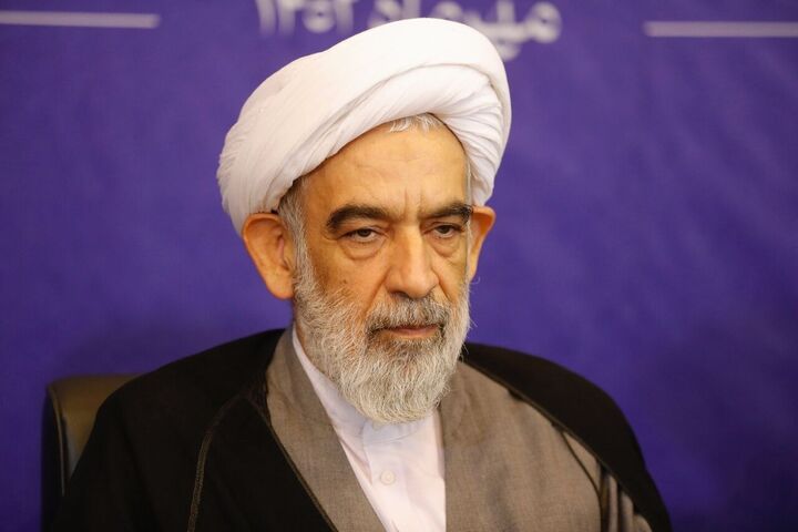 فرآیند انتخاب رهبر درحال تکمیل است/ گمانه زنی‌ها در فضای مجازی فاقد وجاهت