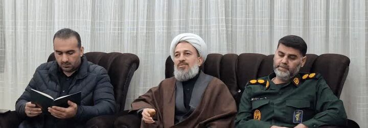 دیدار فرماندار میاندورود با خانواده شهدای حمله آمریکایی صهیونیستی