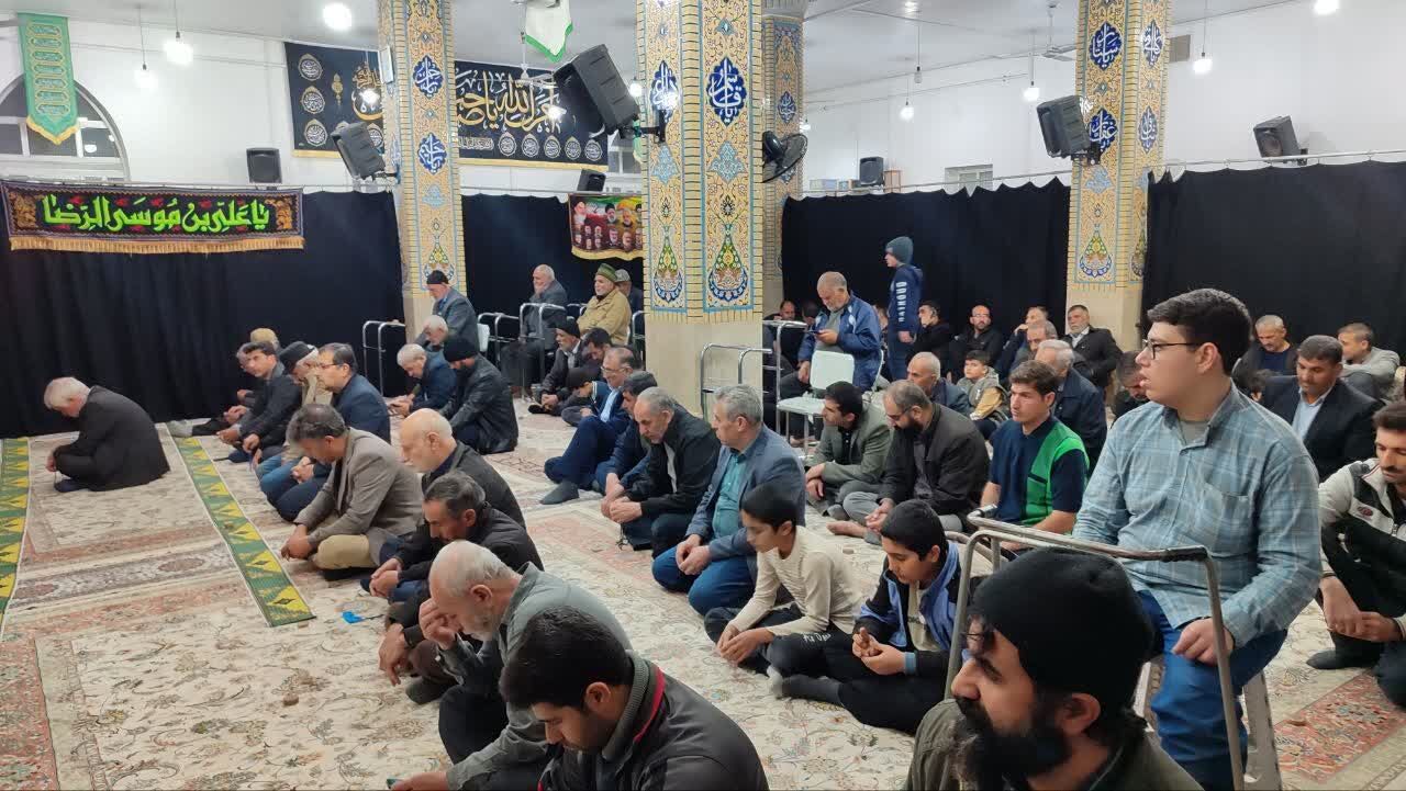 جوانان طاقانک با محوریت مسجد در صف نخست فعالیت‌های فرهنگی و اجتماعی