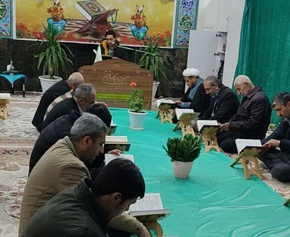جوانان طاقانک با محوریت مسجد در صف نخست فعالیتهای فرهنگی و اجتماعی