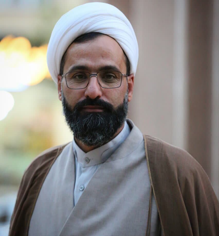 بزرگداشتی برای روحانی کاروان شهدای هوانیروز کرمان