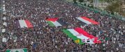راهپیمایی میلیونی در صنعا در حمایت از ایران و لبنان/ برای نبرد امت اسلامی آماده‌ایم