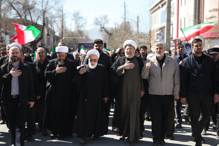 خروش مردم ولایت مدار کرمانشاه جنایات آمریکا و اسرائیل را محکوم کردند