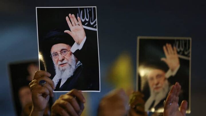 مراسم یادبود حوزه علمیه نجف در پی شهادت آیت الله سید علی خامنه‌ای