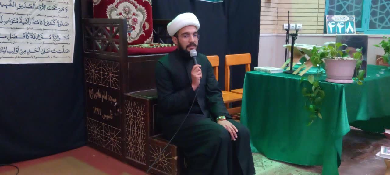 گرامیداشت شهادت رهبر معظم انقلاب در مسجد امام هادی شهرک منظریه با نوای قرآن و عترت