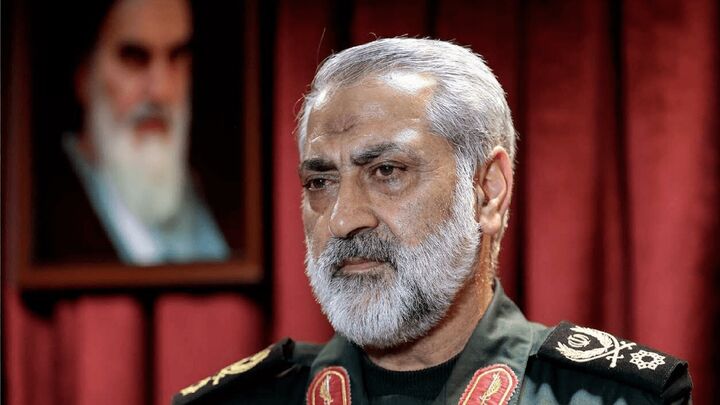 سردار شکارچی: به کشورهای همسایه آسیب نمی‌زنیم؛ ضربات ما به آمریکا و صهیونیست‌ها ادامه دارد