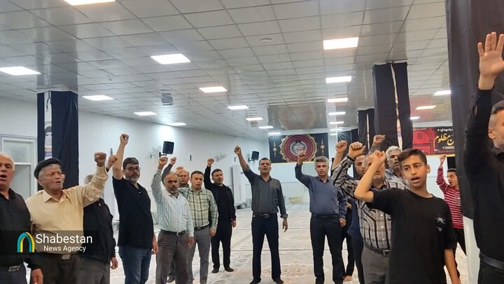 تجمع اعضای کانون امام صادق(ع) روستای نورآباد مهر در فراق امام شهیدشان