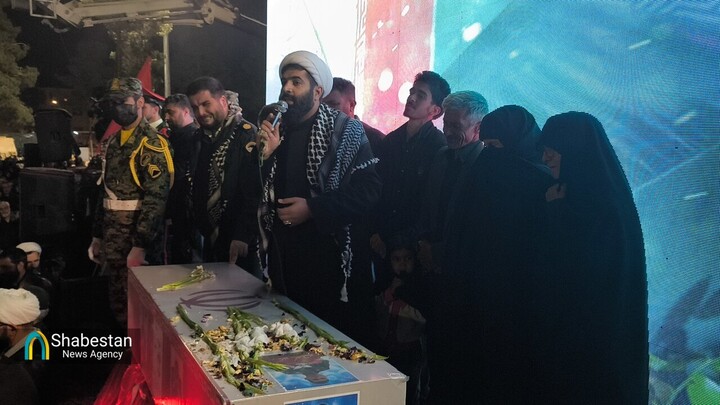 مراسم هفتم «امام شهید» و آیین وداع با پیکر شهید امنیت در بیرجند برگزار شد