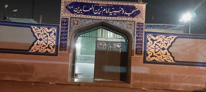 مسجدی برای همه نسل‌ها در ماه مهمانی خدا