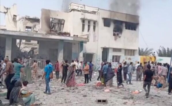 آماده سازی پرونده ثبت ملی مدرسه «شجره طیبه» میناب