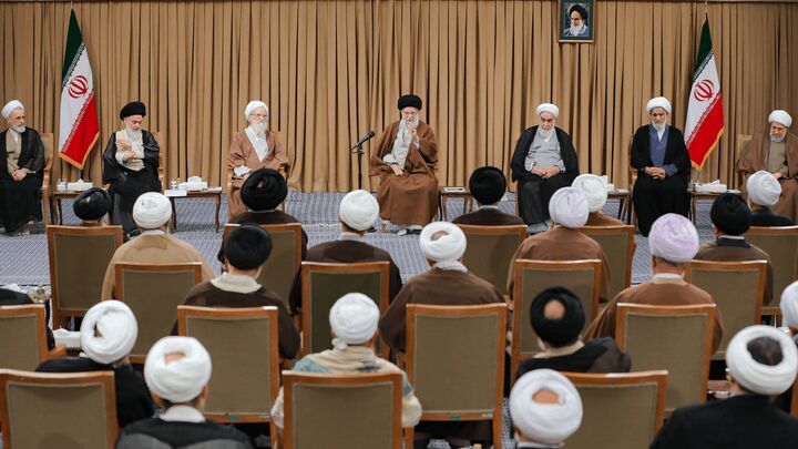 مجلس خبرگان باید انقلابی عمل کند