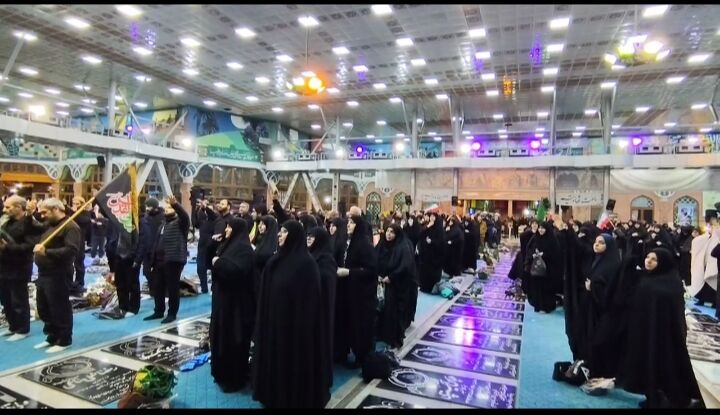 رشت در شب غدیر انقلاب، از برپایی کاروان خودرویی تا برگزاری اجتماع