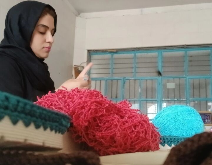 احیای میراث کهن با دستان هنرمند بیرجندی/ گیوه‌بافی در مسیر توسعه و اشتغال