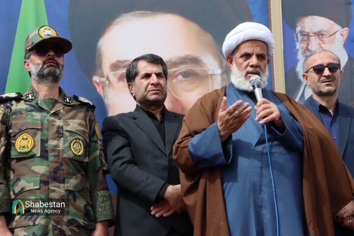 ولایت فقیه رکن رکین انسجام و وحدت امت اسلامی است