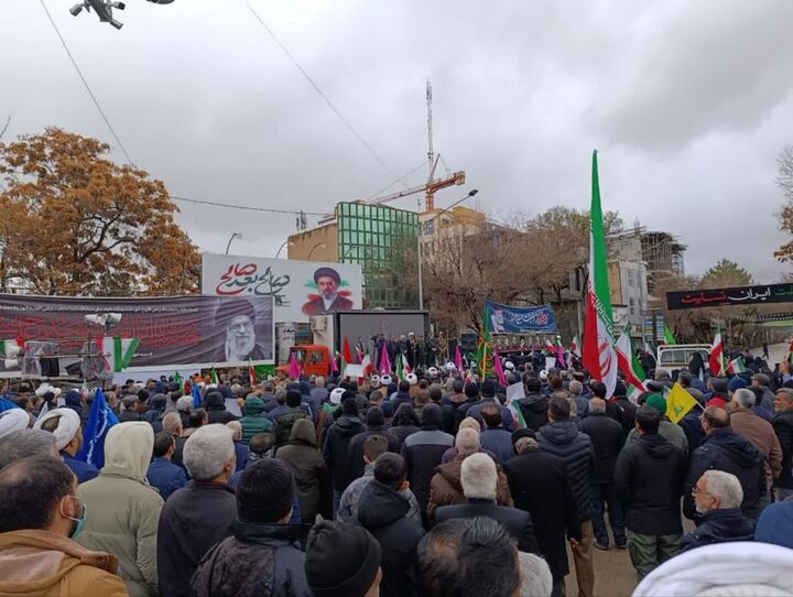 بیعت مردم خراسان شمالی با رهبر جدید انقلاب اسلامی ایران