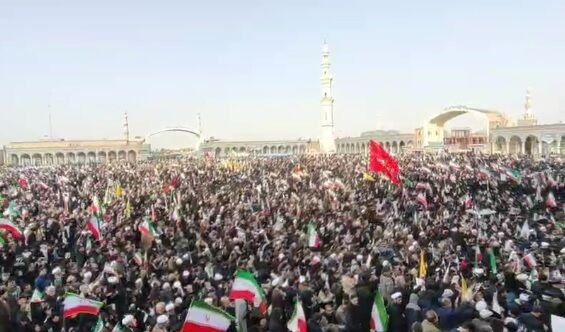 جمکران فقط نیمه‌شعبان‌ها چنین جمعیتی به خود می‌بیند