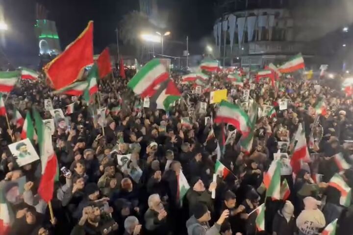 بیعت حماسی و تاریخی گرگانی‌ها با رهبر انقلاب
