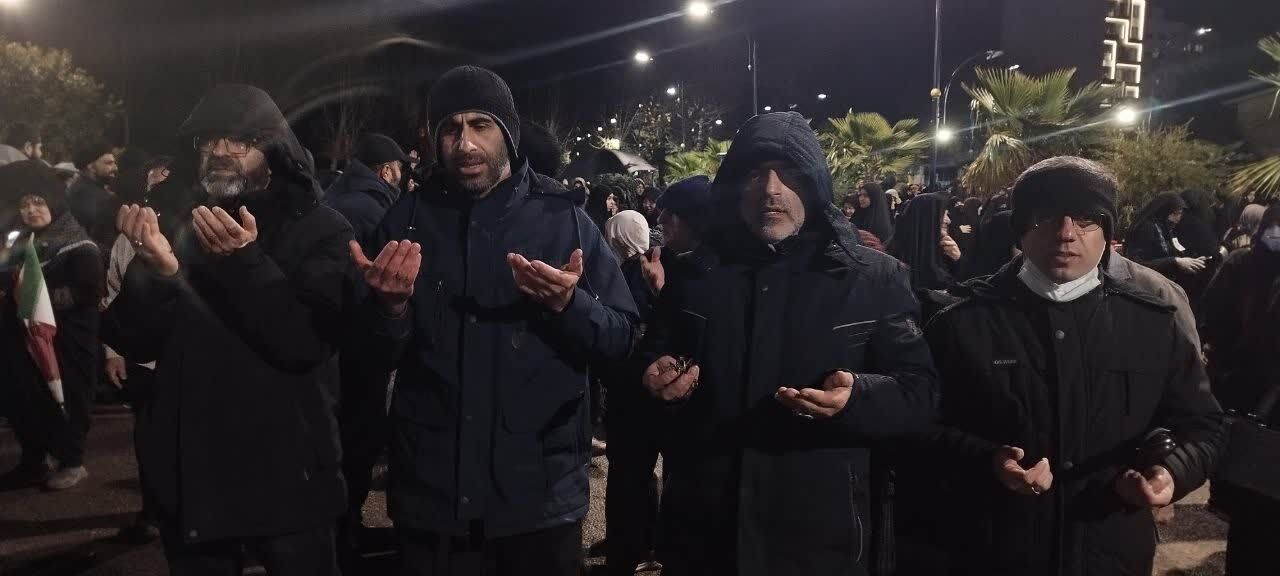 مازندران در اولین شب قدر در آغوش قرآن و پرچم&nbsp;