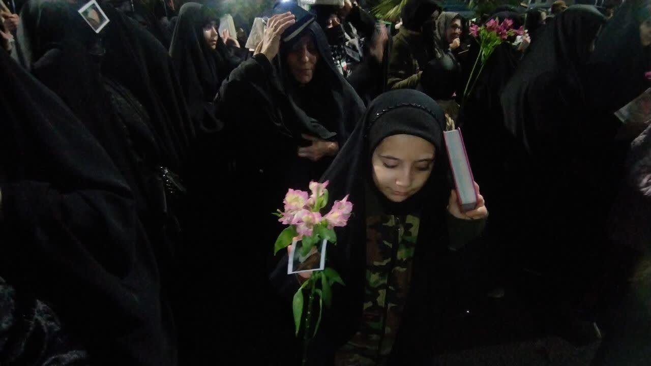 مازندران در اولین شب قدر در آغوش قرآن و پرچم&nbsp;