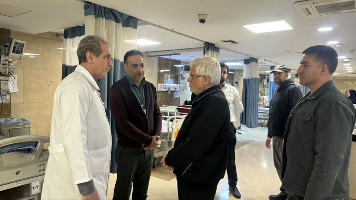 عارف: دولت اجازه نمی‌دهد کوچکترین کمبودی در پشت جبهه ایجاد شود