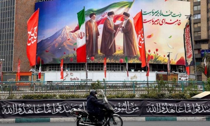 فایننشال تایمز: عملیات «خشم حماسی» در ایران شکست خورده/ امید ترامپ با انتصاب «آیت الله خامنه‌ای» ناامید شد