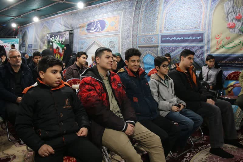 حضور مدیر ستاد کانون مساجد استان سمنان در حسینیه «شجره طیبه»