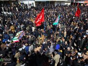 تشییع پیکر شهید جنگ رمضان ابوالفضل آدینه پور قوچانی بر دستان مردم شیروان