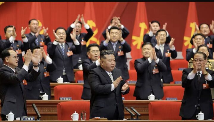 حمایت کره‌شمالی از انتخاب رهبر جدید انقلاب