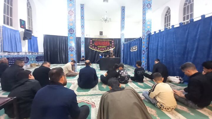 مراسم شب بیست وسوم ماه رمضان در مسجد قمر بنی‌هاشم(ع) شهرستان گیلانغرب