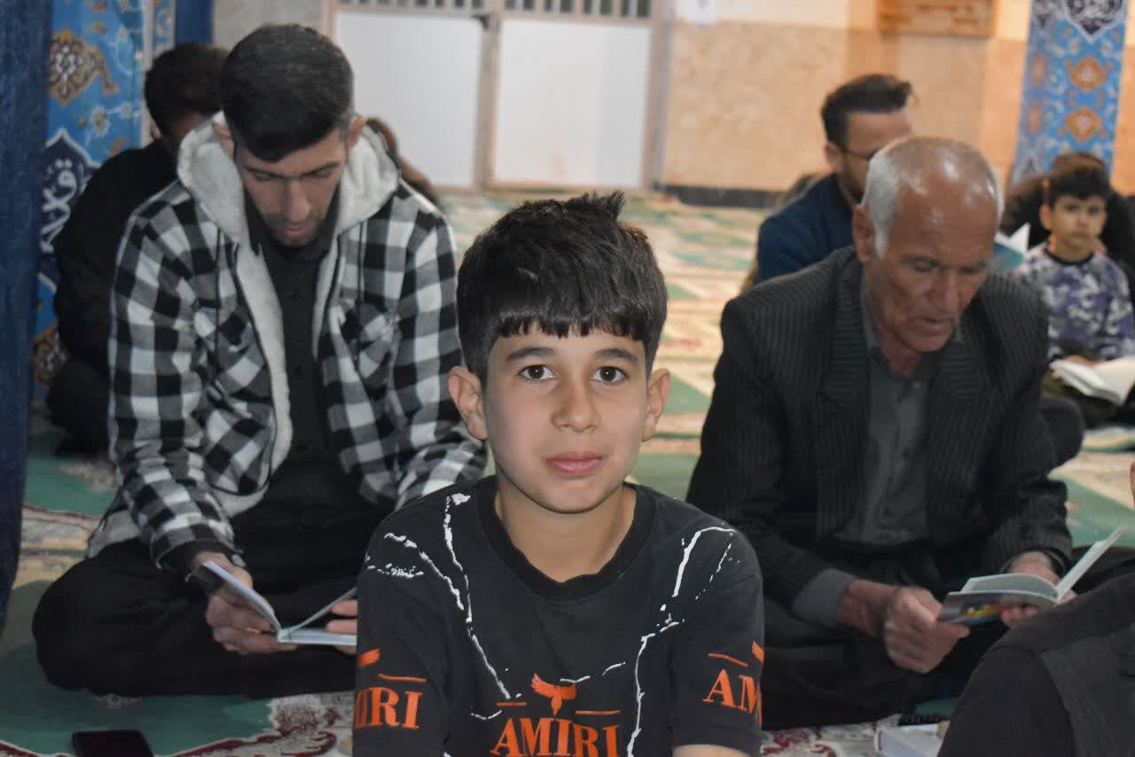 مراسم شب بیست وسوم ماه رمضان در مسجد قمر بنی‌هاشم(ع) شهرستان گیلانغرب