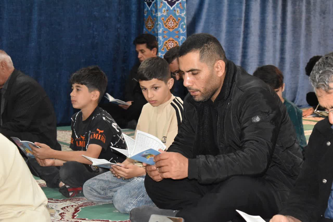 مراسم شب بیست وسوم ماه رمضان در مسجد قمر بنی‌هاشم(ع) شهرستان گیلانغرب