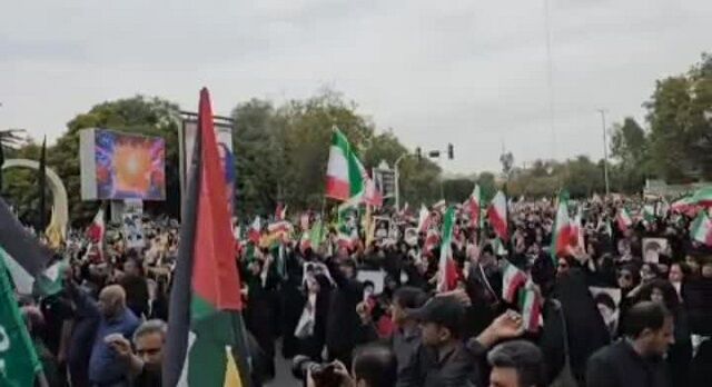 فریاد قدس از سواحل خلیج فارس؛ حضور بی‌سابقه مردم بندرعباس در راهپیمایی روز جهانی قدس