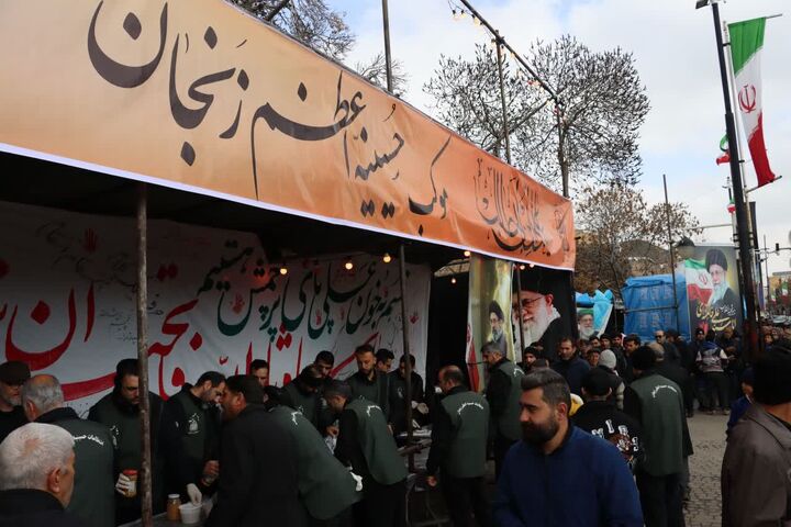 خدمات‌رسانی موکب‌های امامزادگان و بقاع متبرکه زنجان به مردم در جنگ رمضان