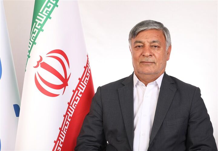 نماینده بروجن: تنگه هرمز نماد اقتدار اقتصادی ایران است